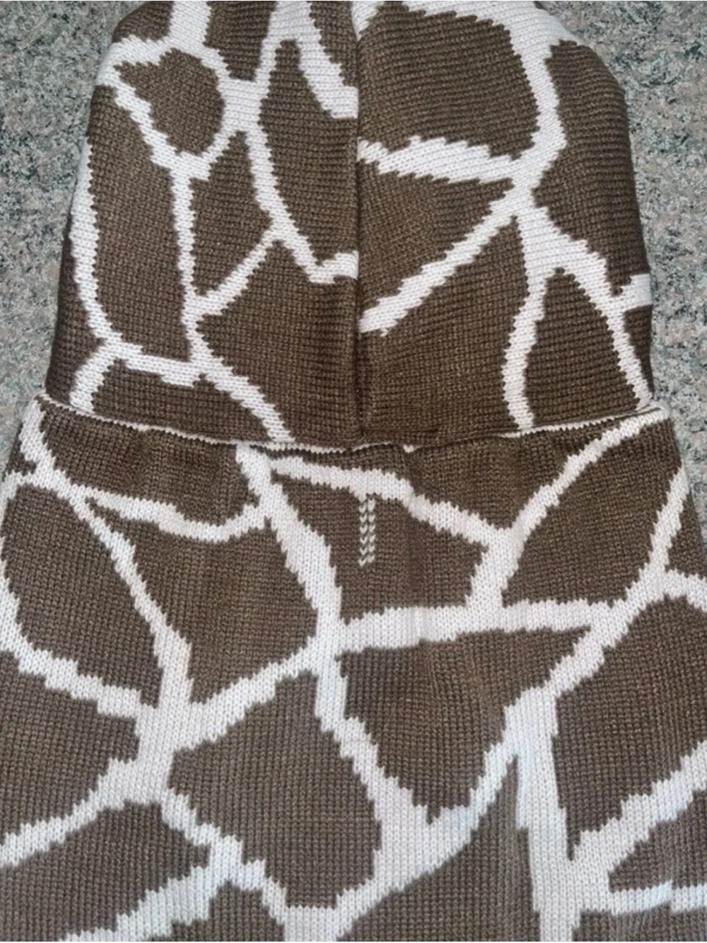 The Worthy Dog Giraffe Hoodie Sweater. Clothes.  Small And Large